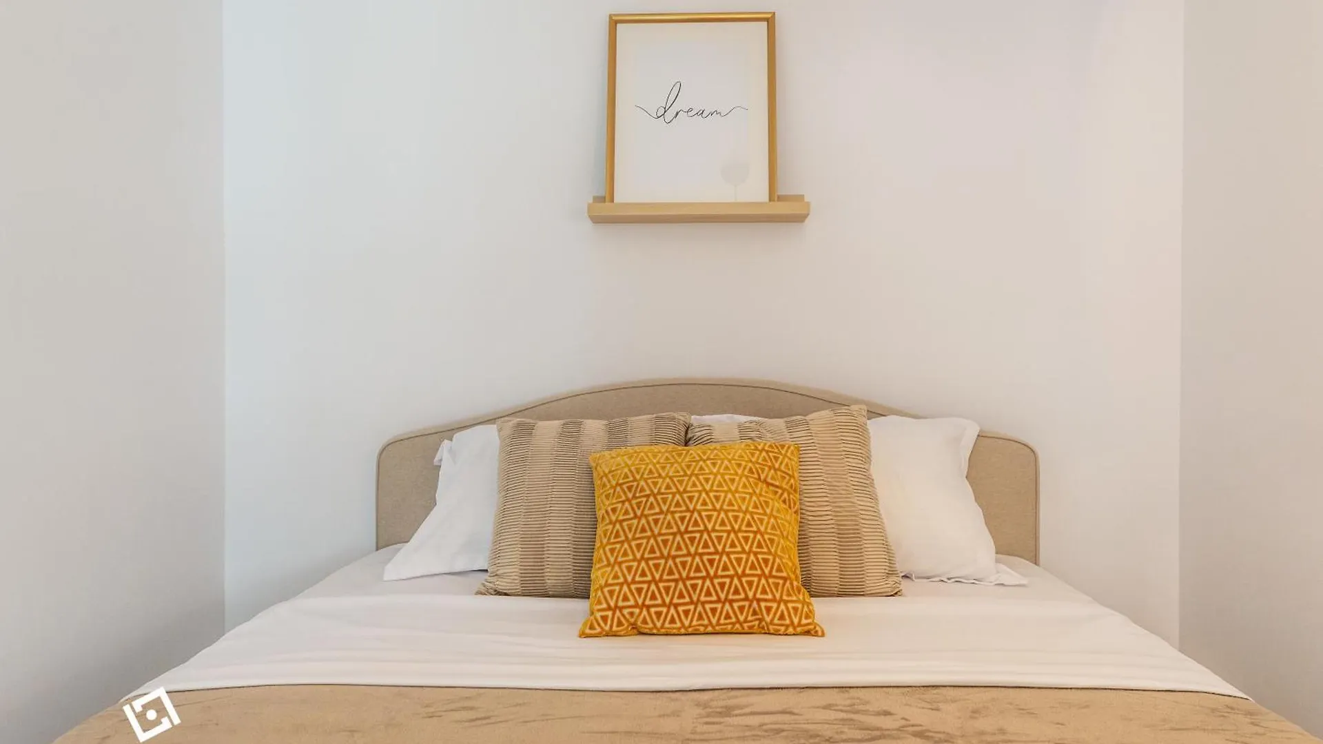 Central Residence Apartment 1012 Bucharest Romania