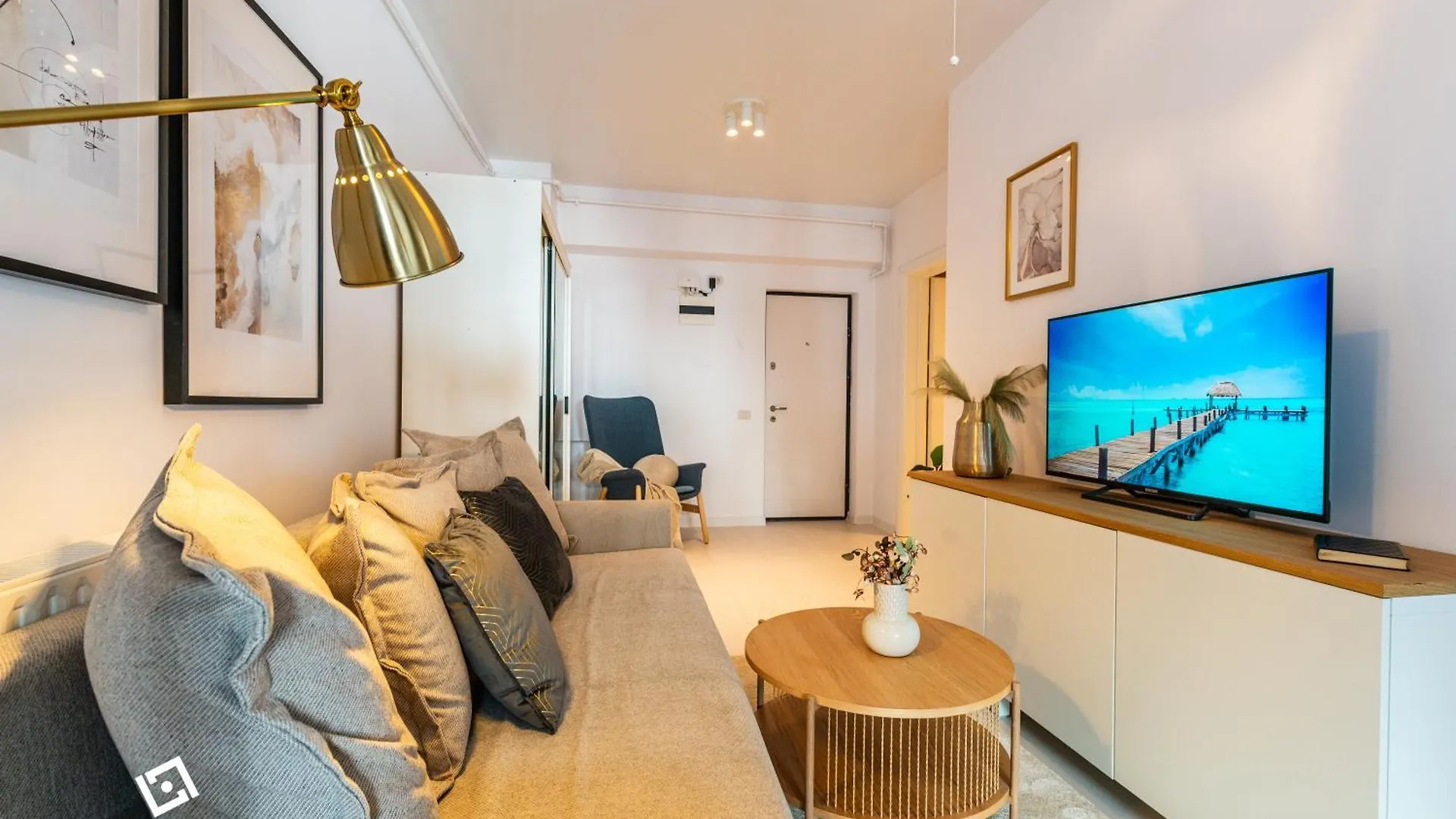 Central Residence Apartment 1012 Boekarest 0*,