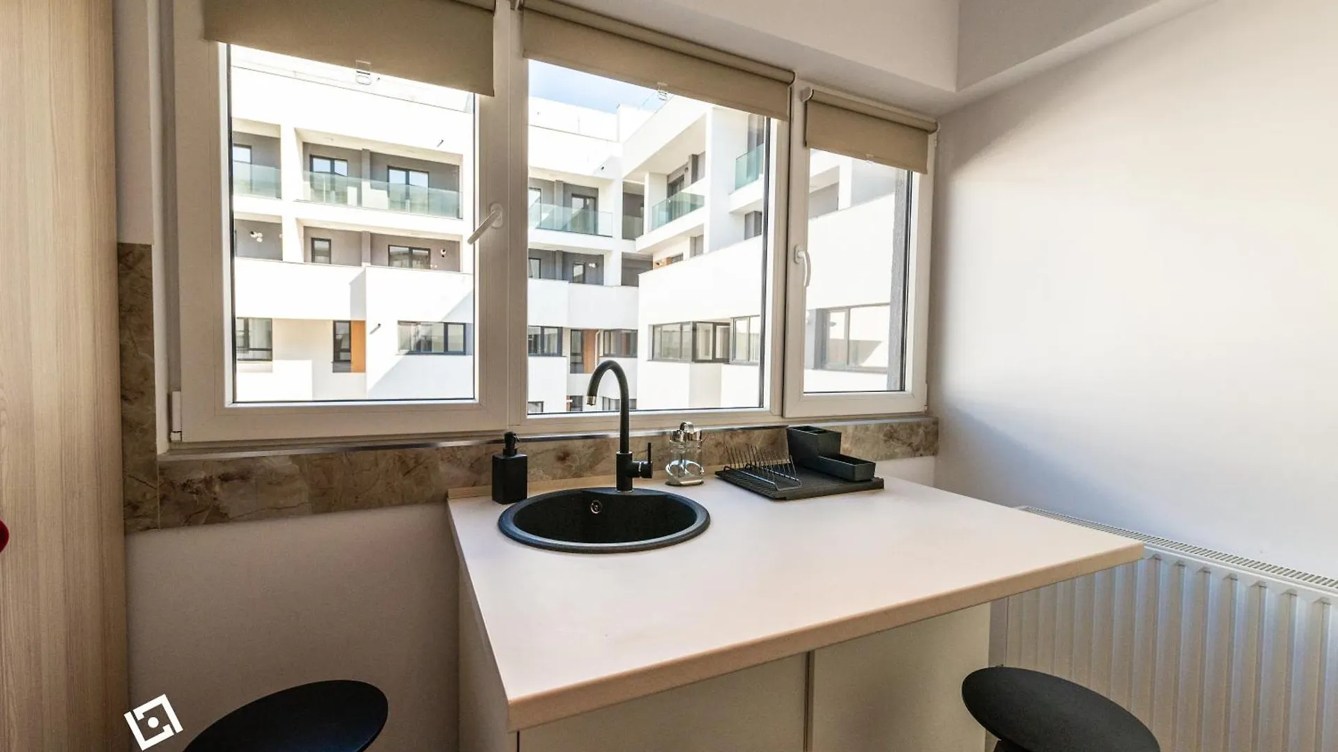 Central Residence Apartment 1012 Boekarest 0*,