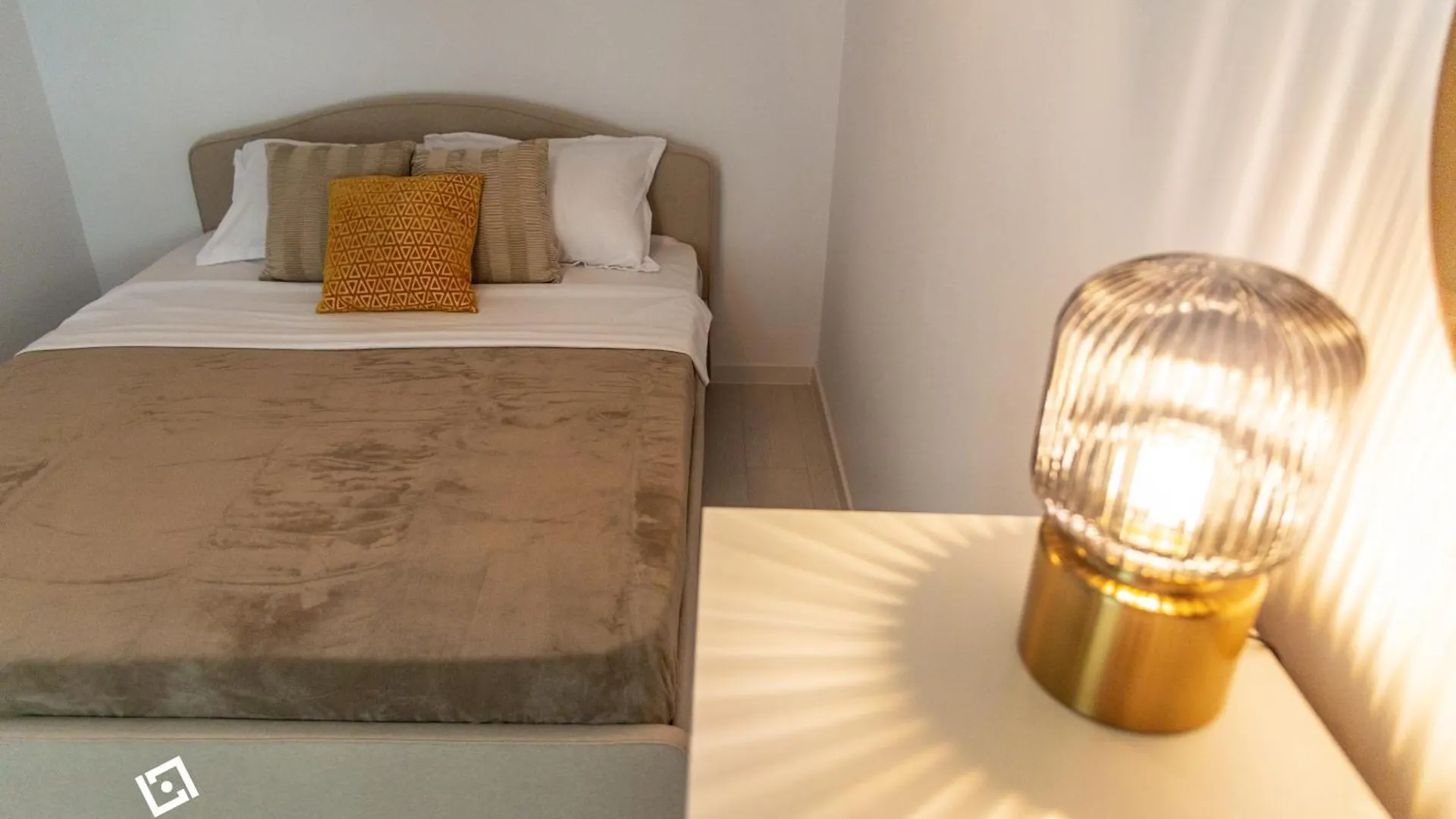 Central Residence Apartment 1012 Boekarest