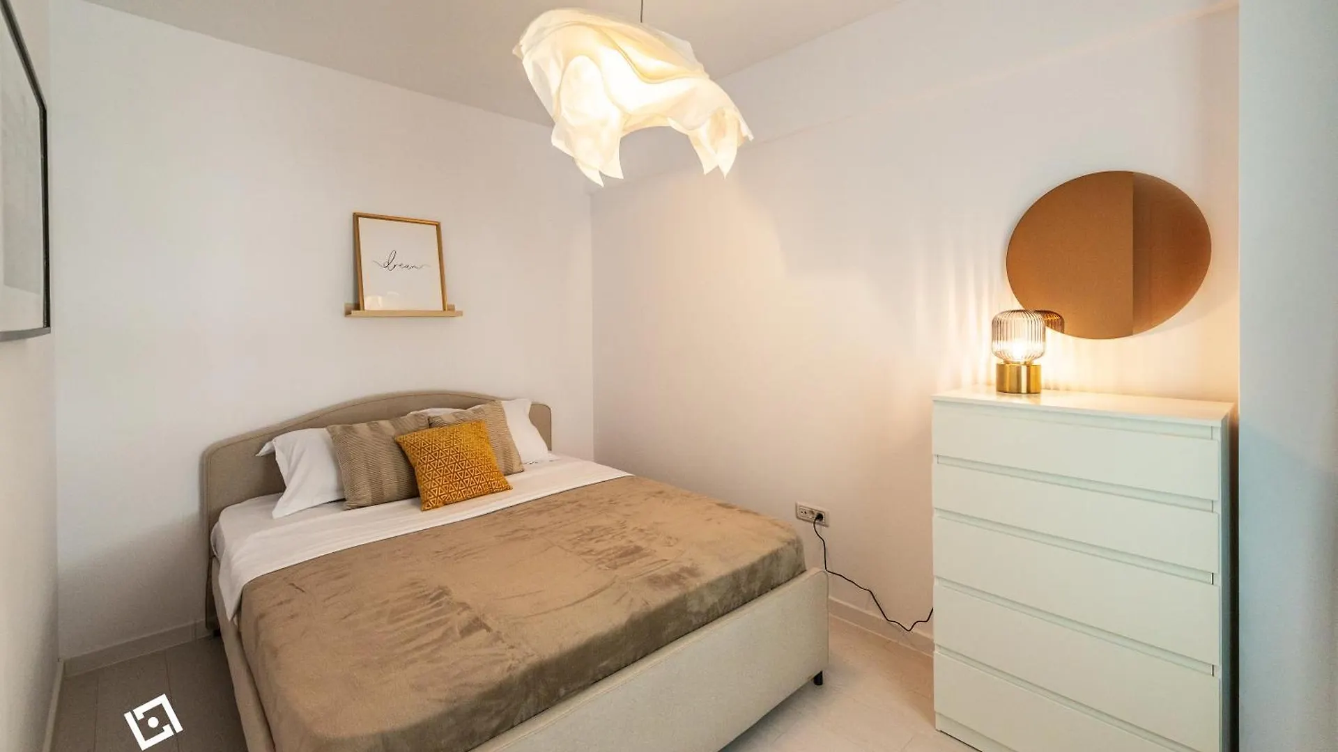 Central Residence Apartment 1012 Boekarest